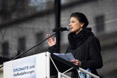 German Left Party plunges into crisis, declares party icon persona non grata