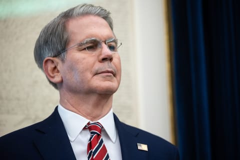 Trump administration prepares to ease big bank rules