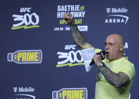 Trump knows exactly what he’s doing by going on the Joe Rogan podcast